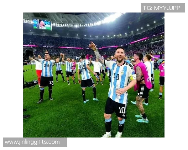 梅西神勇助攻戴帽巴黎逆转巴萨成功晋级八强赛事精彩回顾